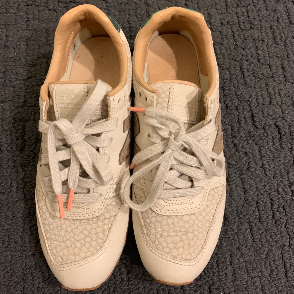 Women’s New Balance sneakers. Size 6.5